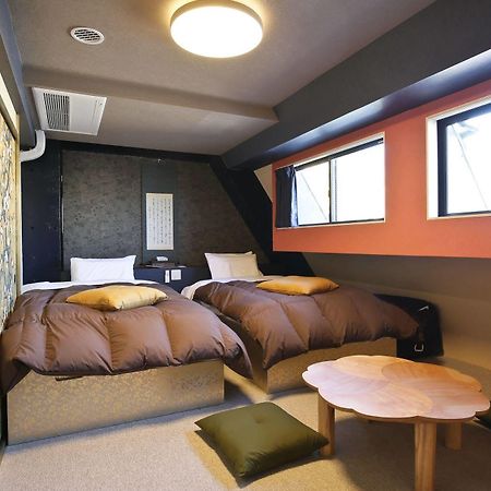 Samurais Hostel Ikebukuro Tokio Buitenkant foto
