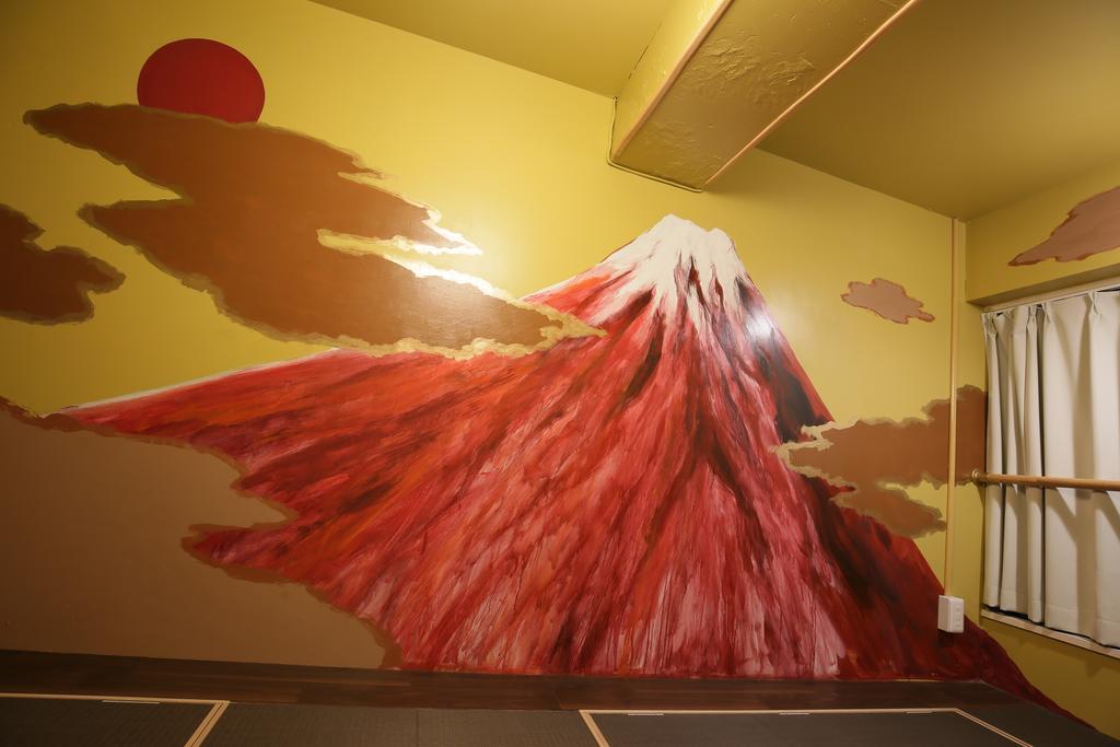 Samurais Hostel Ikebukuro Tokio Buitenkant foto