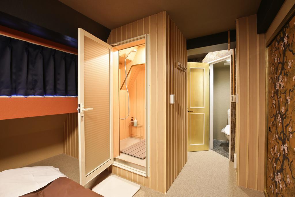 Samurais Hostel Ikebukuro Tokio Buitenkant foto