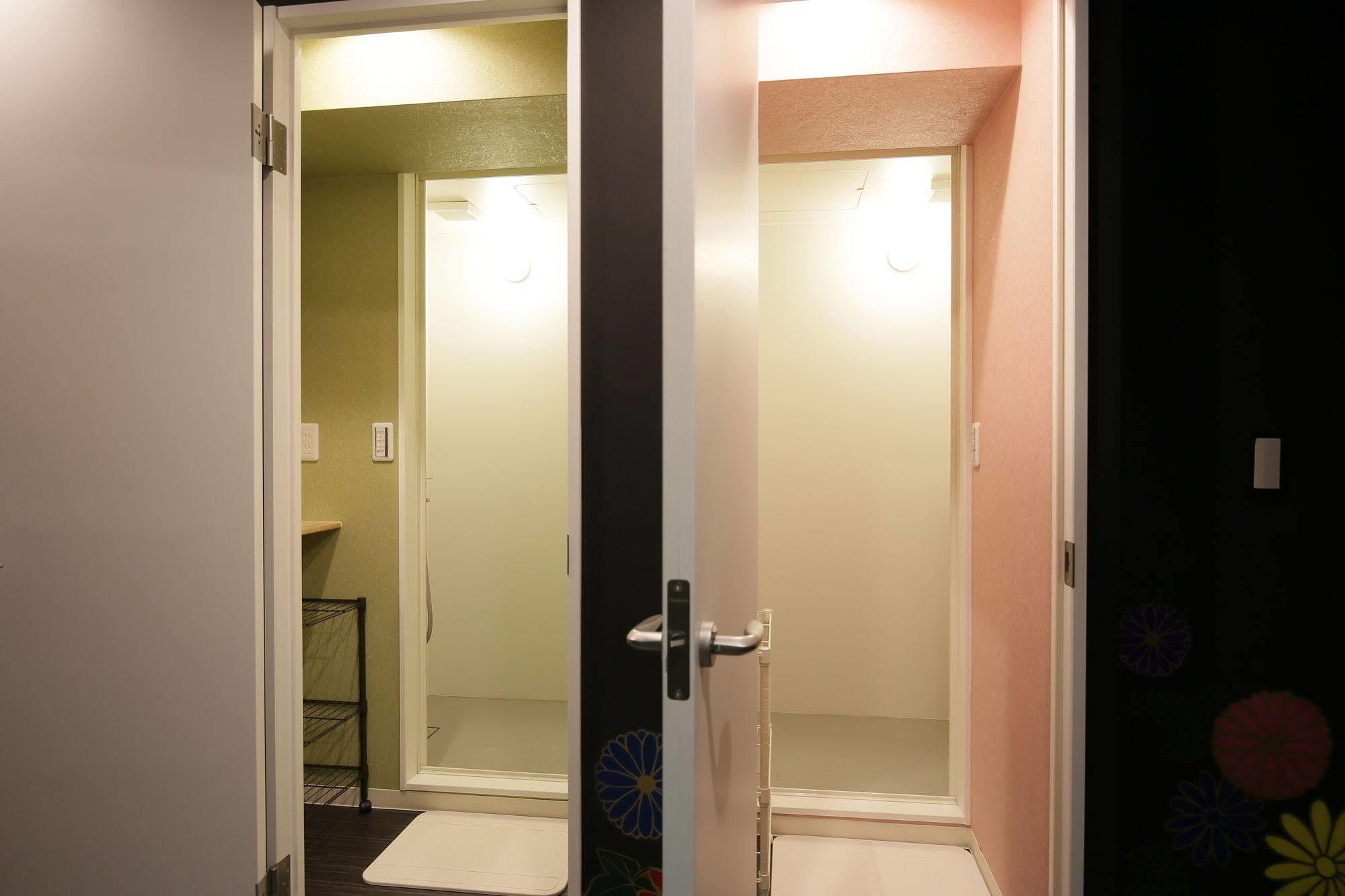 Samurais Hostel Ikebukuro Tokio Buitenkant foto