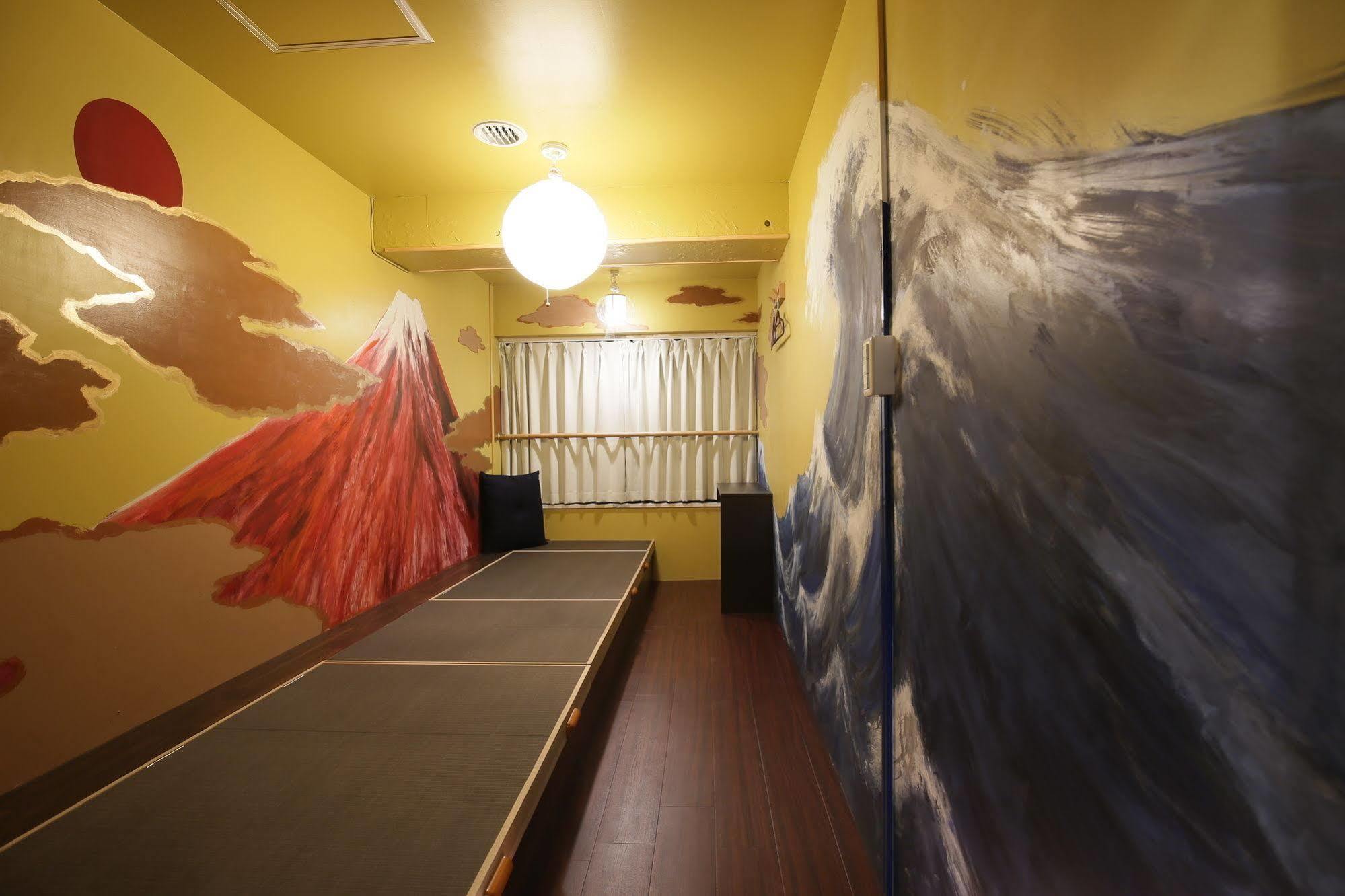 Samurais Hostel Ikebukuro Tokio Buitenkant foto
